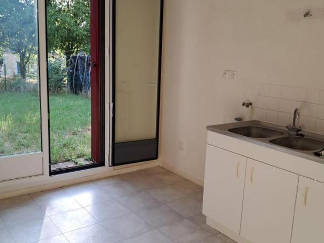 Maison 2 pièces, 54 m² à louer à Civray sur Esves 37160