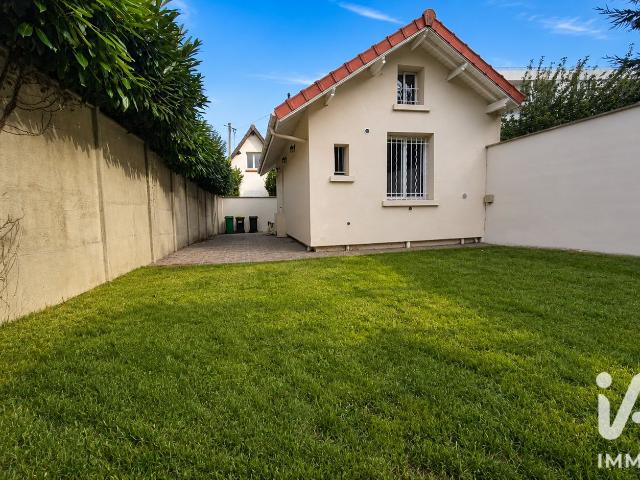 Maison 2 pièces 56 m²