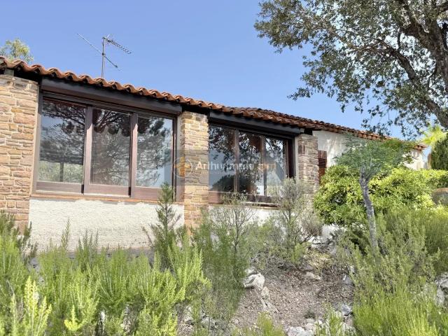 Maison 2 pièces 57 m²
