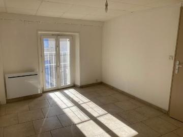 Maison 2 pièces, 58 m² à louer à Cadenet 84160