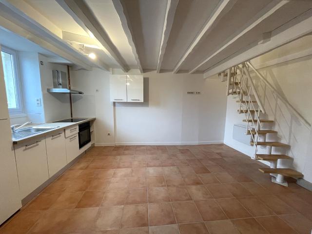Maison 2 pièces, 62 m² à louer à Casteljaloux 47700