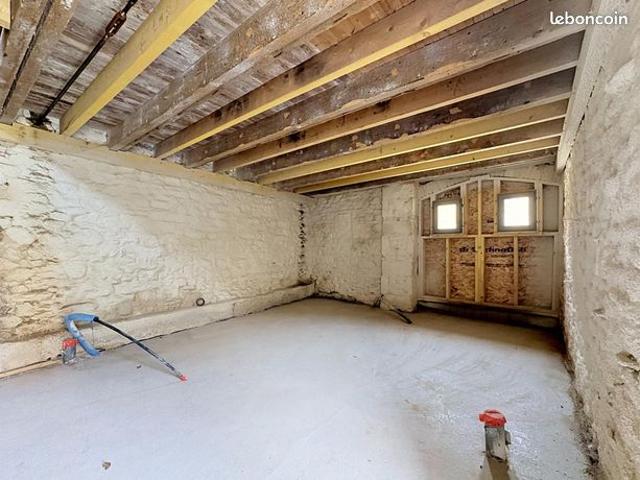 Maison 2 pièces 63 m²