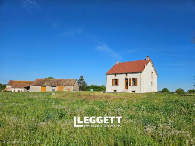 Maison 2 pièces 66 m²