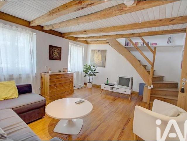 Maison 2 pièces 66 m²