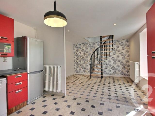 Maison 2 pièces 70 m²
