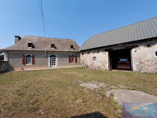 Maison 2 pièces 82 m²