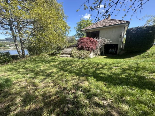 Maison 2 pièces 83 m²