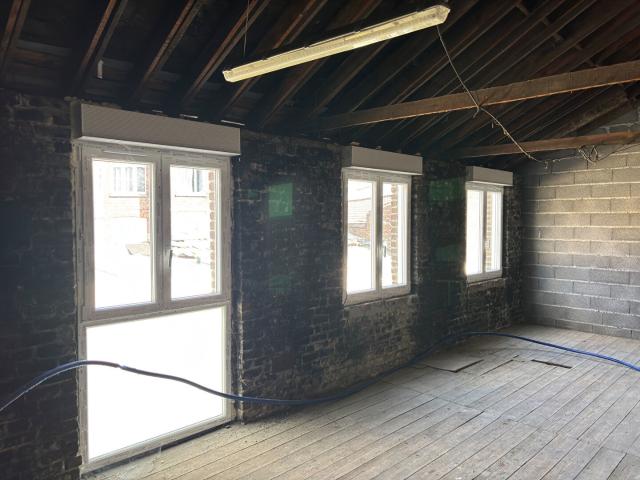 Maison 2 pièces 84 m²
