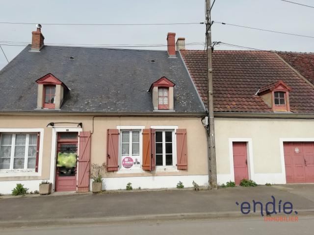 Maison 2 pièces 90 m²