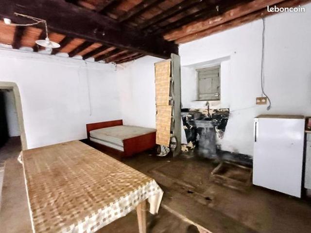 Maison 2 pièces 90 m²
