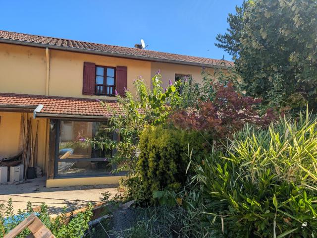 Maison 2 pièces 93 m²