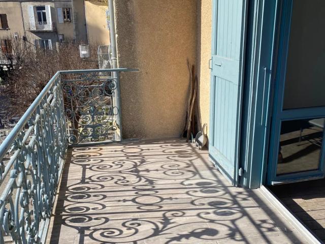 Maison 2 pièces 93 m²