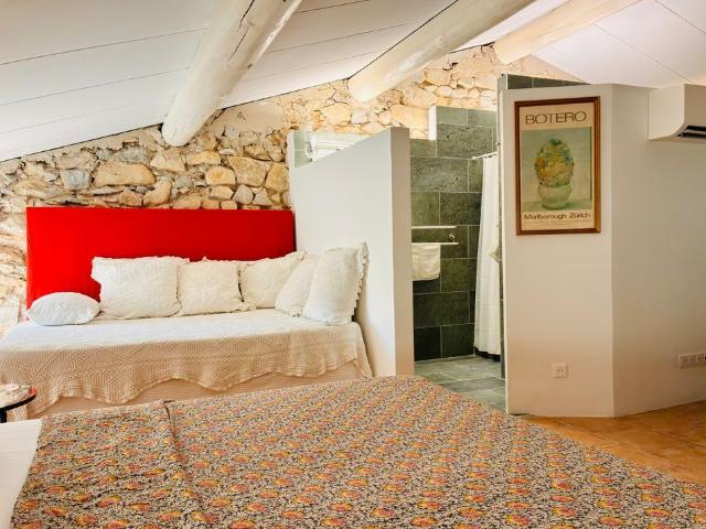 Maison 2 pièces, 95 m² à louer à Massanes 30350