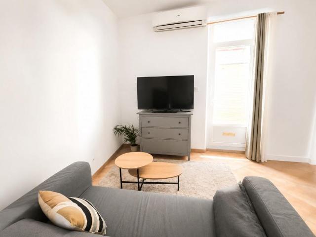 Maison 2 pièces, 54 m² à louer à Marseille 11 13011