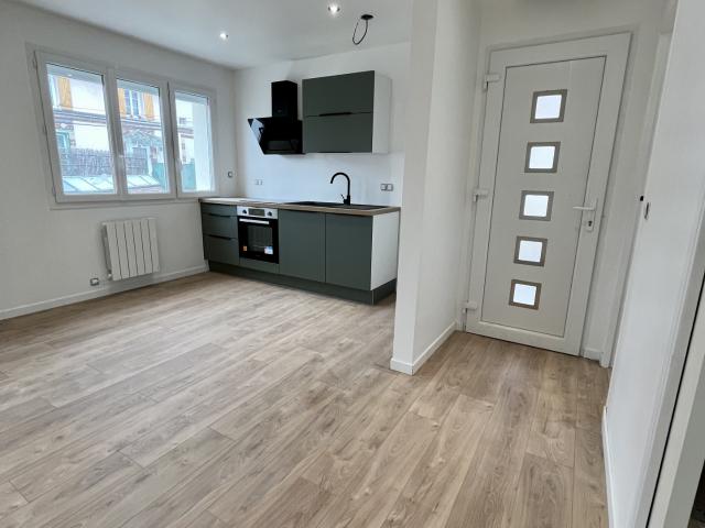 MAISON 2 PIÈCES SAINT MARCEL 37 M2
