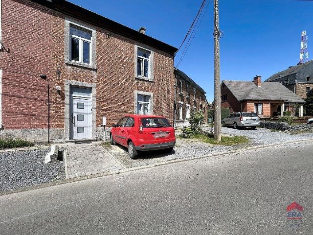 MAISON 2CH AVEC JARDIN ET GARAGE A LOUER A VEDRIN