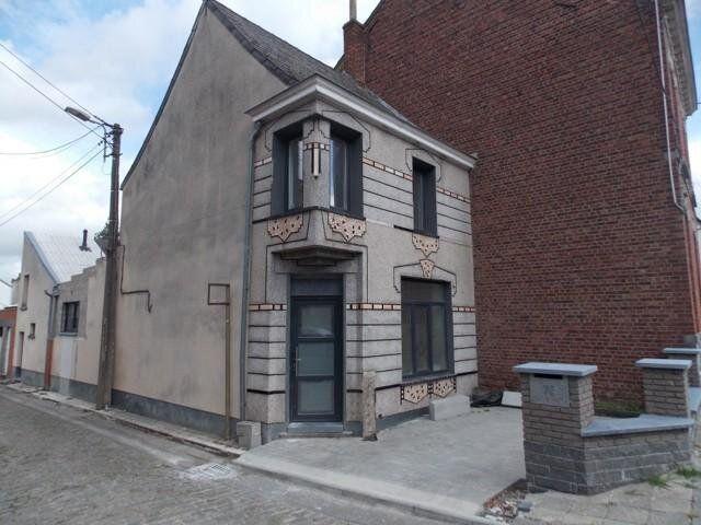 Maison 2CH + BUR avec parking 1 voiture PAS DE JARDIN/COUR