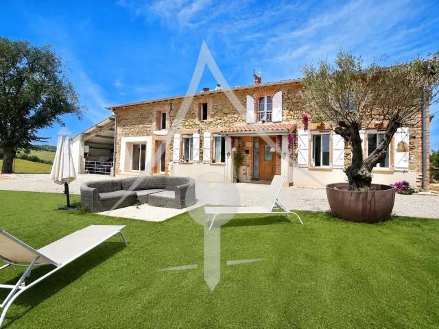 Maison 306 m²