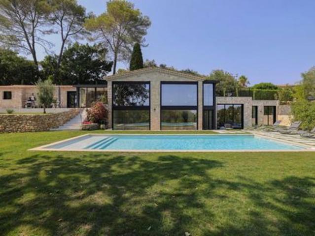 Maison 300 m2 VALBONNE