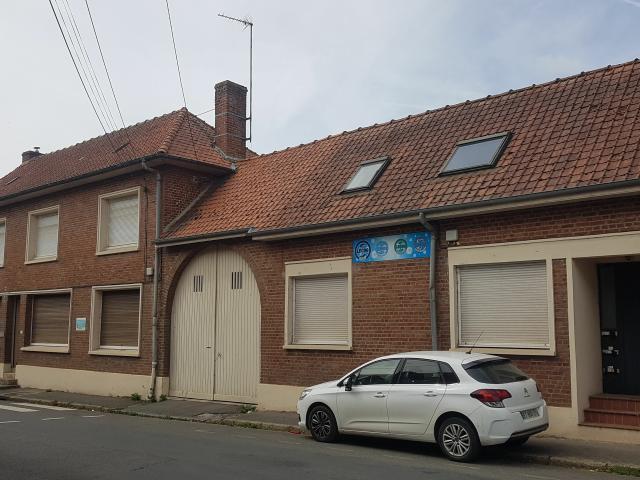 Maison 300 m²