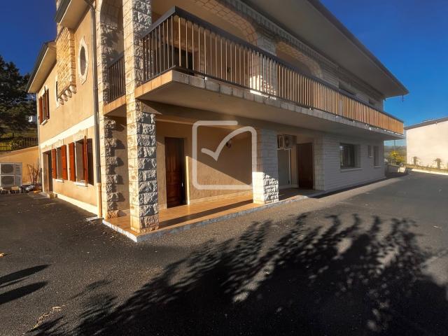Maison 300m2 OBJAT