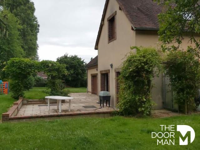 Maison 303 m2 9 pièces