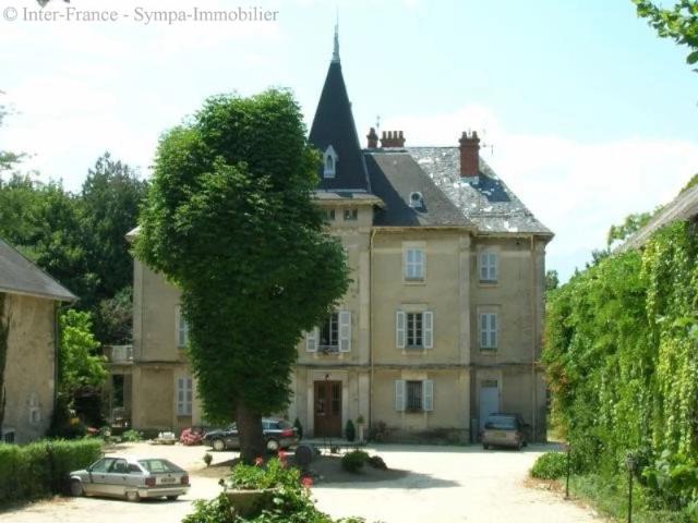Maison 30 pièces 1500 m²