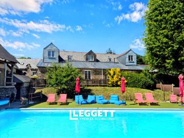 Maison 30 pièces 465 m²