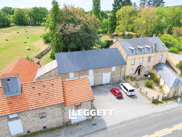 Maison 30 pièces 419 m²