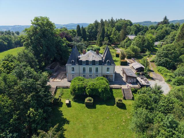 Maison 30 pièces 633 m²