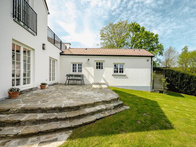 Maison avec jardin et terrasse