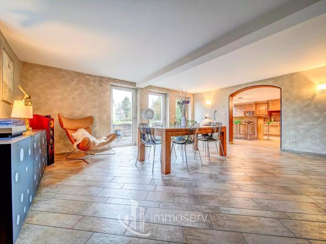 Maison 337 m²