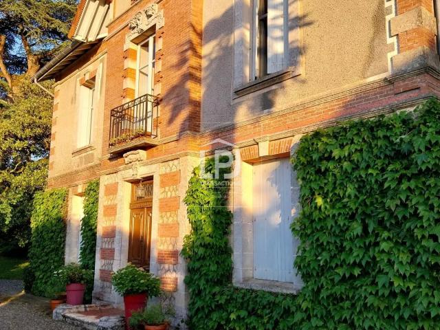 Maison 348 m²