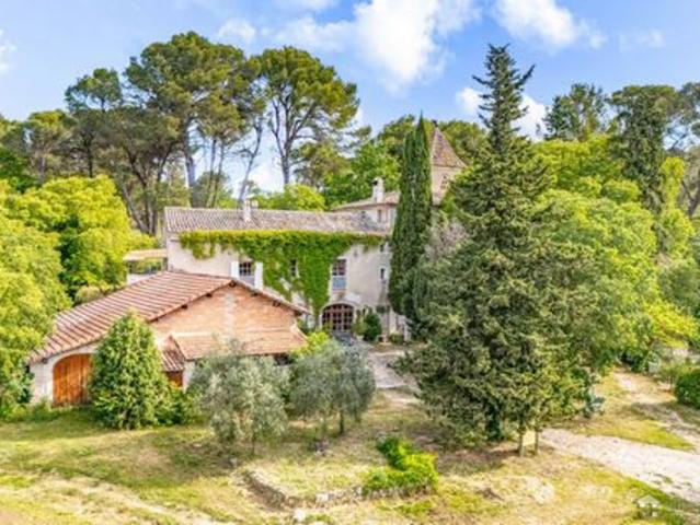 Maison 376 m2 L ISLE SUR LA SORGUE