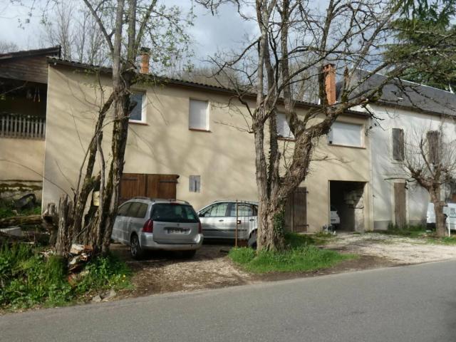 Maison 390 m²