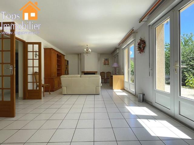 Maison 7 chambres dans quartier résidentiel du centre ville. 280m² Villefranche de Rouergue