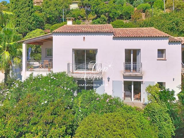 Maison 7 pièce s 195 m2 195m² Rayol Canadel sur Mer