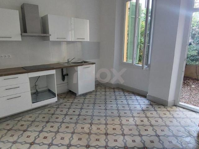 Maison 7 pièce s 5 chambre s 210.42 m²