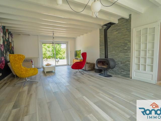 Maison 7 pièces/4 chambres 187 m2 terrain 1172 m2 213m² Marey sur Tille