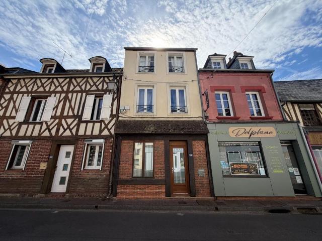 Maison 7 pièces 104 m²