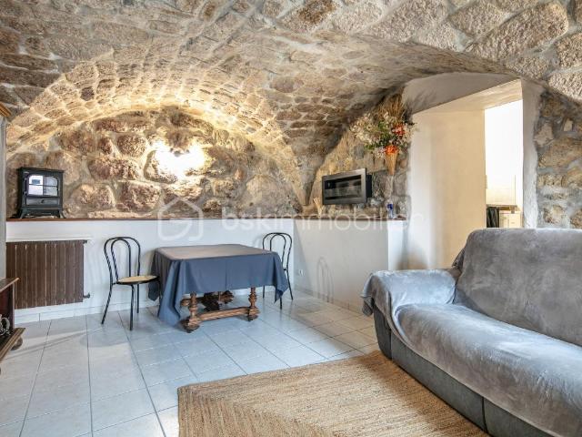 Maison 7 pièces 105 m²