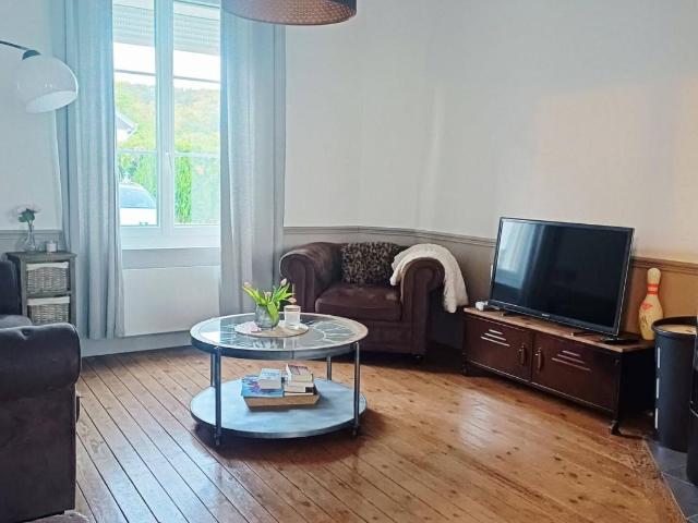 Maison 7 pièces 100 m²