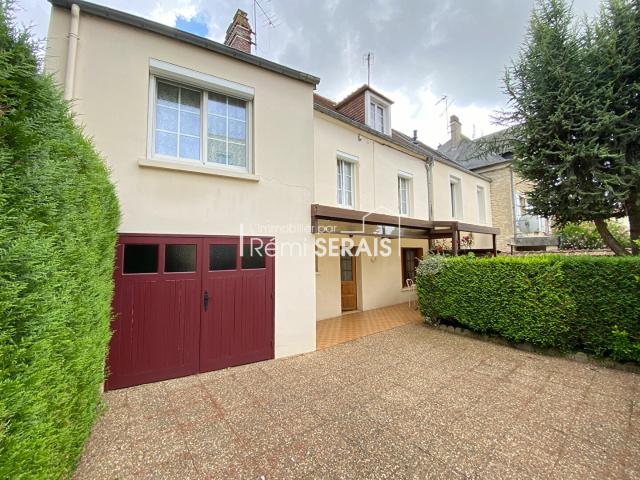 Maison 7 pièces 100 m²