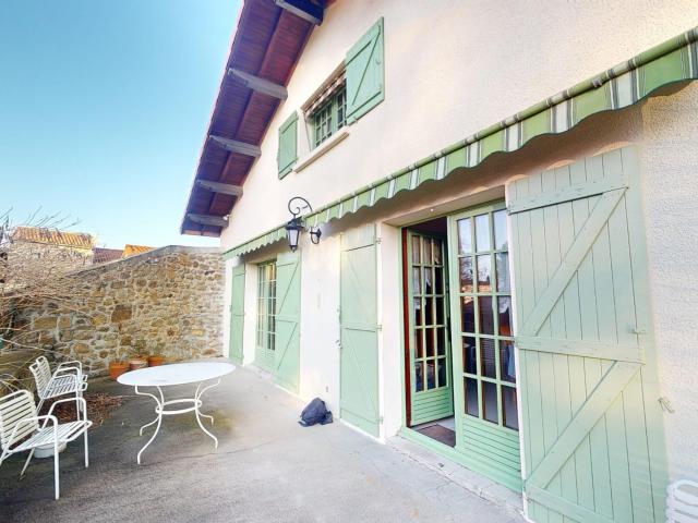Maison 7 pièces 102 m²