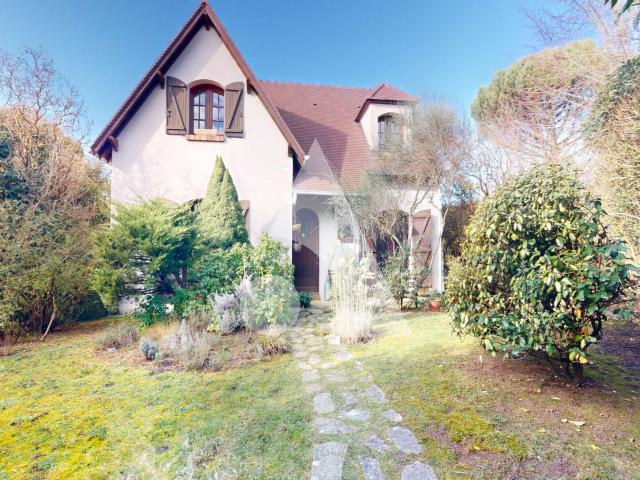 Maison 7 pièces 103 m²