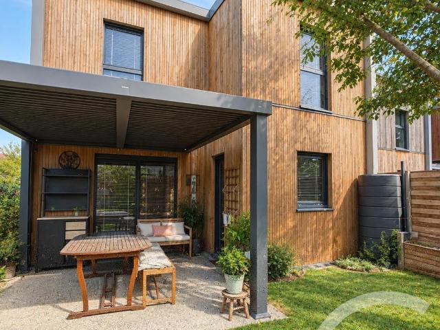 Maison 7 pièces 114 m²
