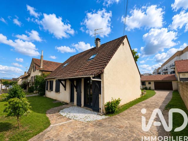Maison 7 pièces 110 m²