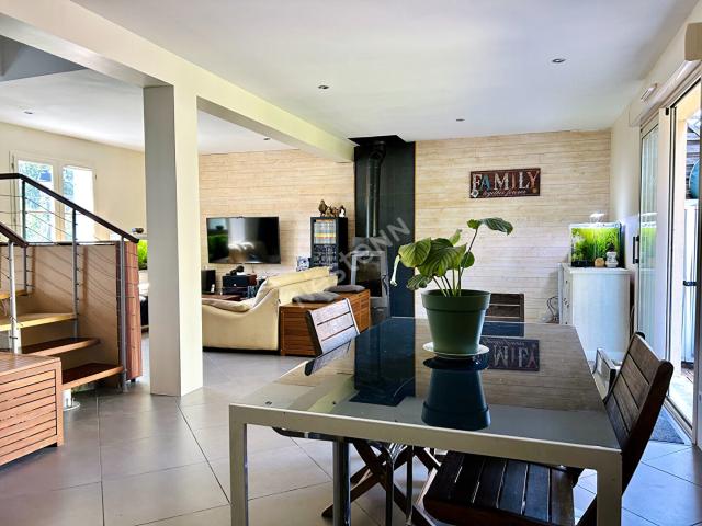 Maison 7 pièces 110 m²