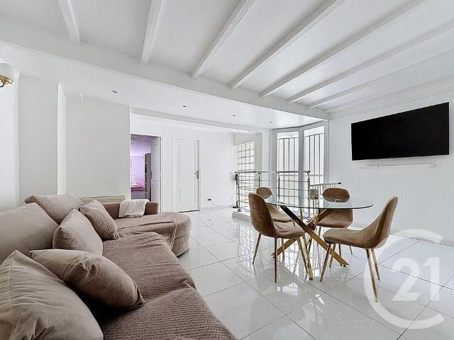 Maison 7 pièces 111 m²