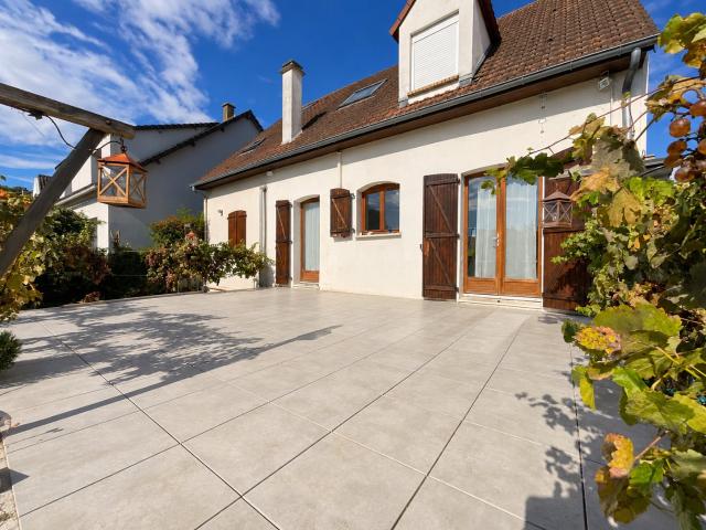 Maison 7 pièces 126 m²